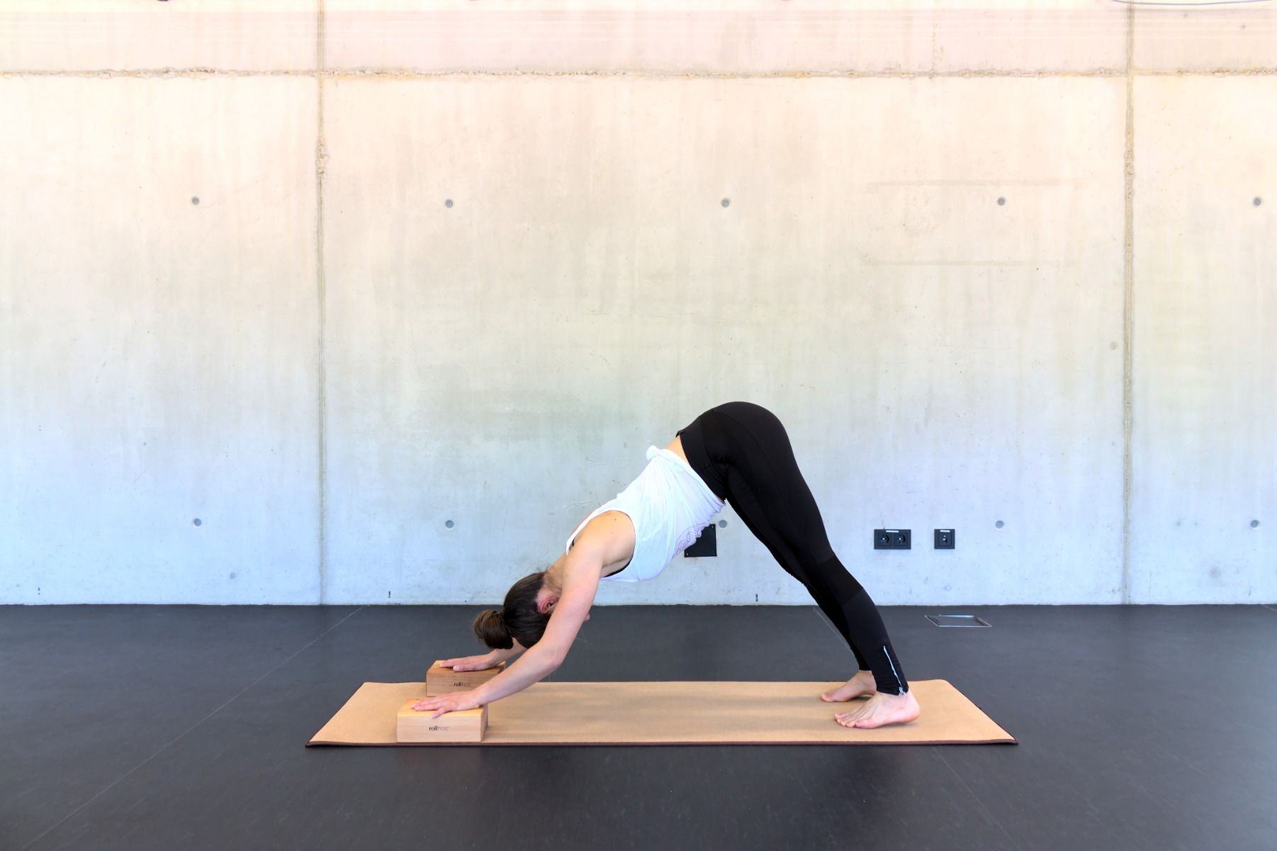 rollholz-yogablock-Erle-Schwarzwald-Yoga-Nachhaltig-Asanas