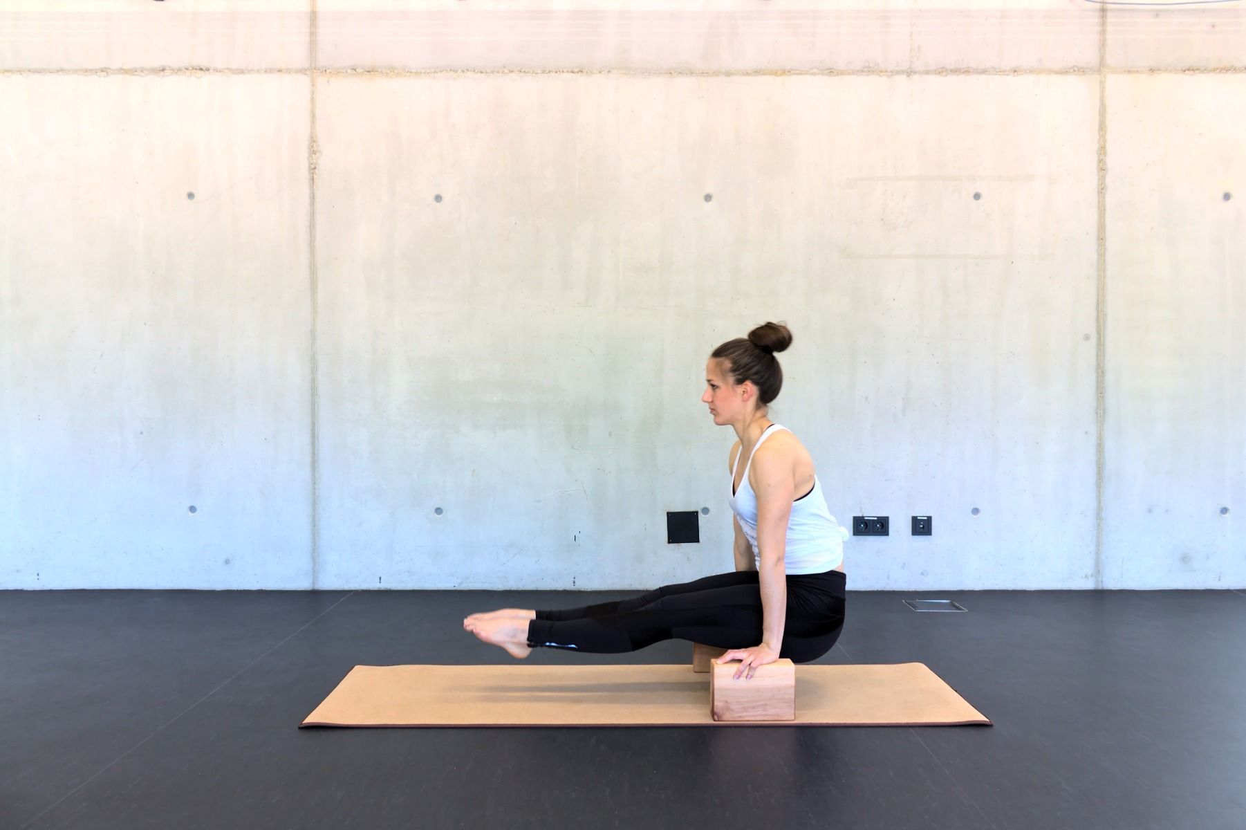 rollholz-yogablock-Erle-Schwarzwald-Yoga-Nachhaltig-Asanas