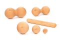 Faszien Set mit zwei Doppelkugeln (10 cm & 7 cm Durchmesser), einer Minirolle (30 cm lang und 4 cm Durchmesser)  und drei verschiedene Kugelgrößen (4, 7 und 10 cm), Holzart Bucher